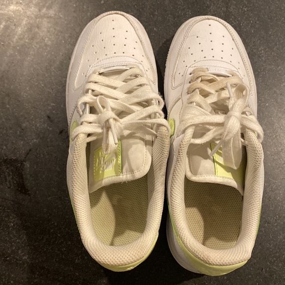 Nike Air Force 1’s - Picture 2 of 5